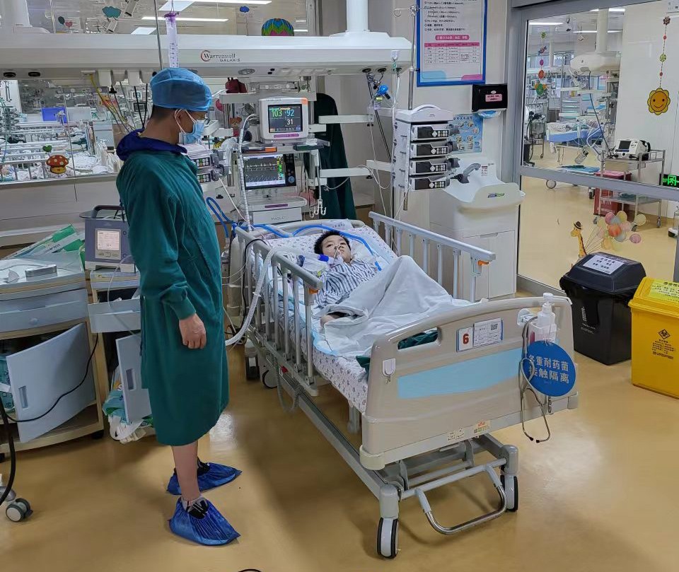 涡阳县跨省救护车出租公司